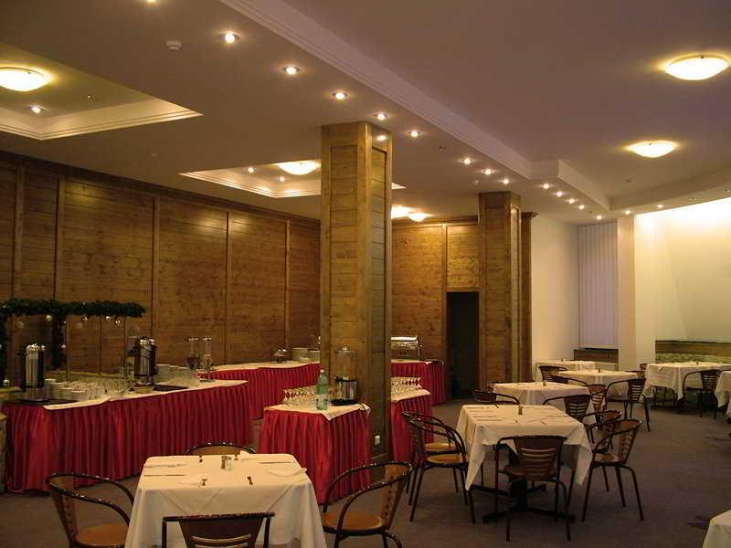 Ana Hotels Bradul Poiana Brașov Zewnętrze zdjęcie